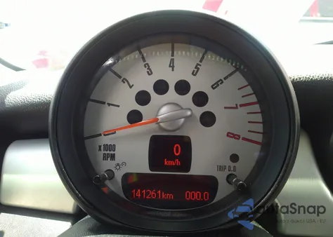 2013 Mini Hardtop Cooper из США, поврежденный, VIN WMWSU3C5XDT678939